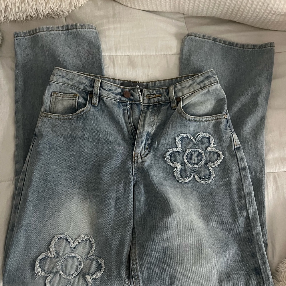 Women’s Cali Jeans with Flower Print